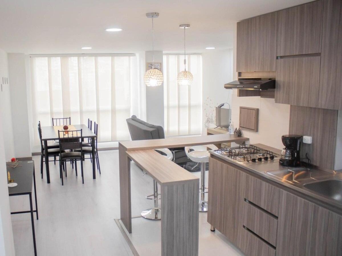 Apartamentos Comodos En Milan Zona G マニサレス エクステリア 写真