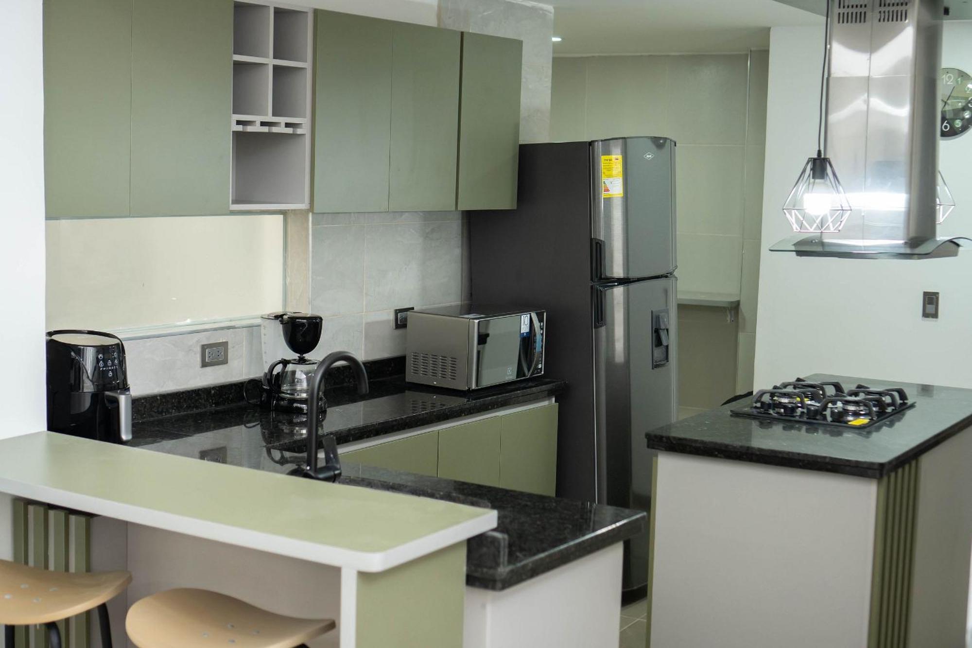 Apartamentos Comodos En Milan Zona G マニサレス エクステリア 写真