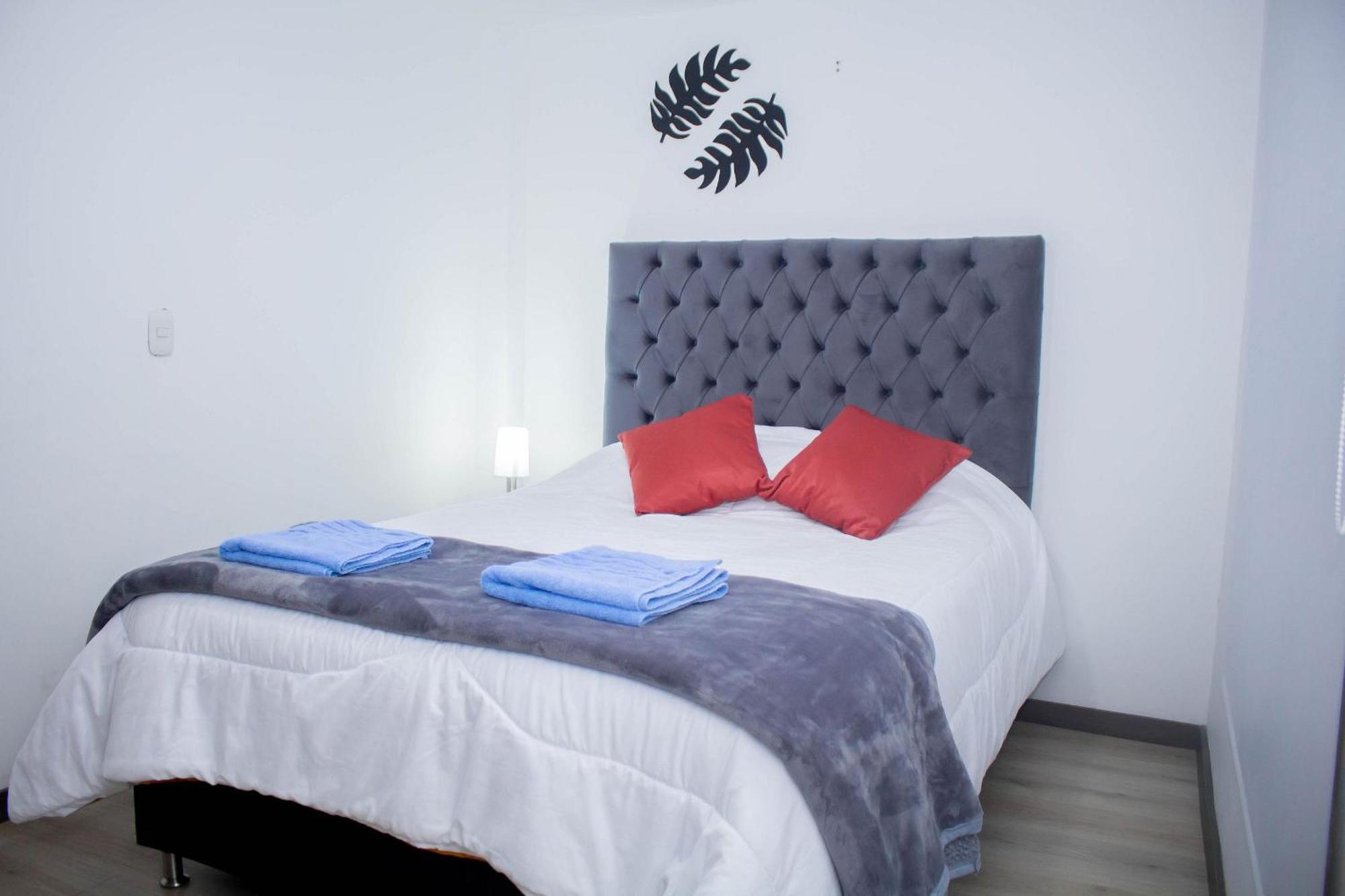 Apartamentos Comodos En Milan Zona G マニサレス エクステリア 写真